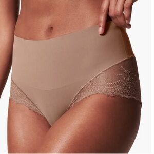 SPANX Undie-tectable Lace Underwear